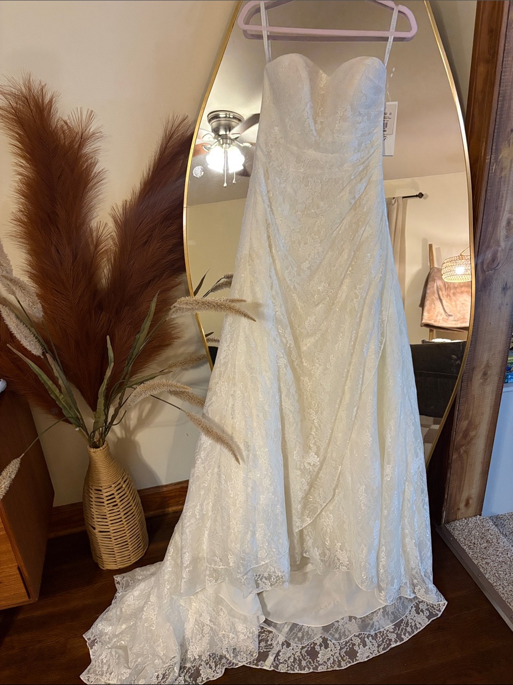 David's Bridal Ivory Lace Strapless Wedding Gown
